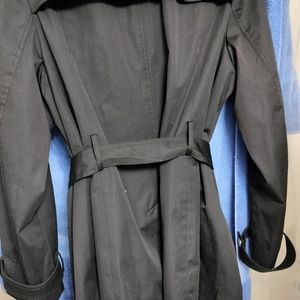 Women's rain jacket